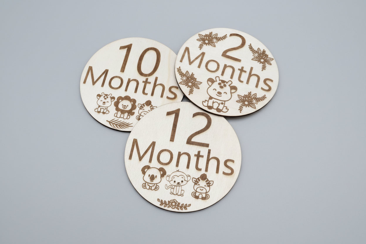 Safari Baby Monthly Milestone Wooden Rounds – First Year Set (6 Discs)