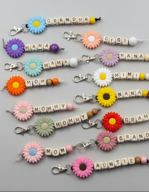 Personalized Silicone Sunflower Keychain with Custom Name Beads
