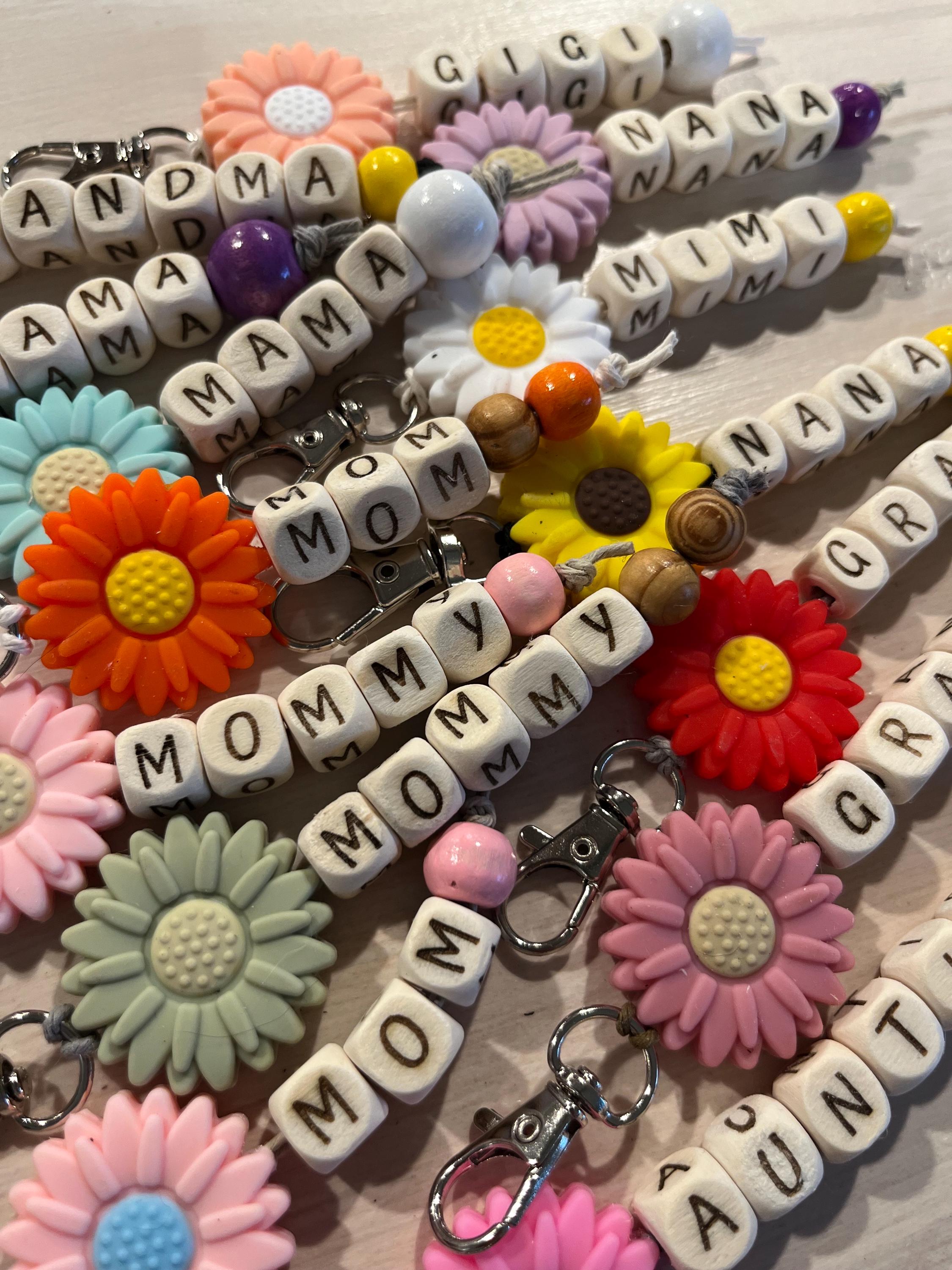 Personalized Silicone Sunflower Keychain with Custom Name Beads