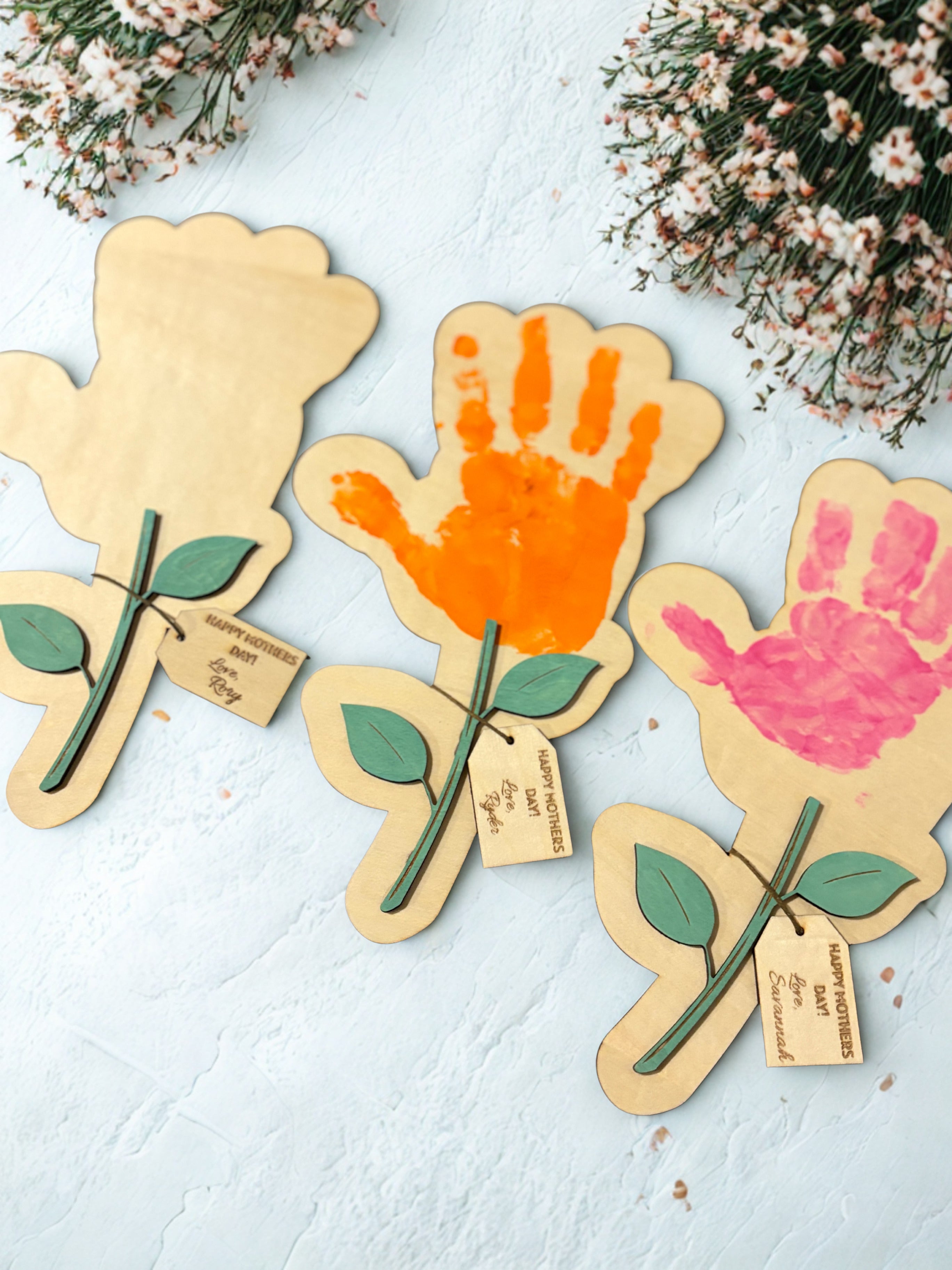 Personalized Handprint Flower Keepsake – Custom Wooden Mother’s Day Gift