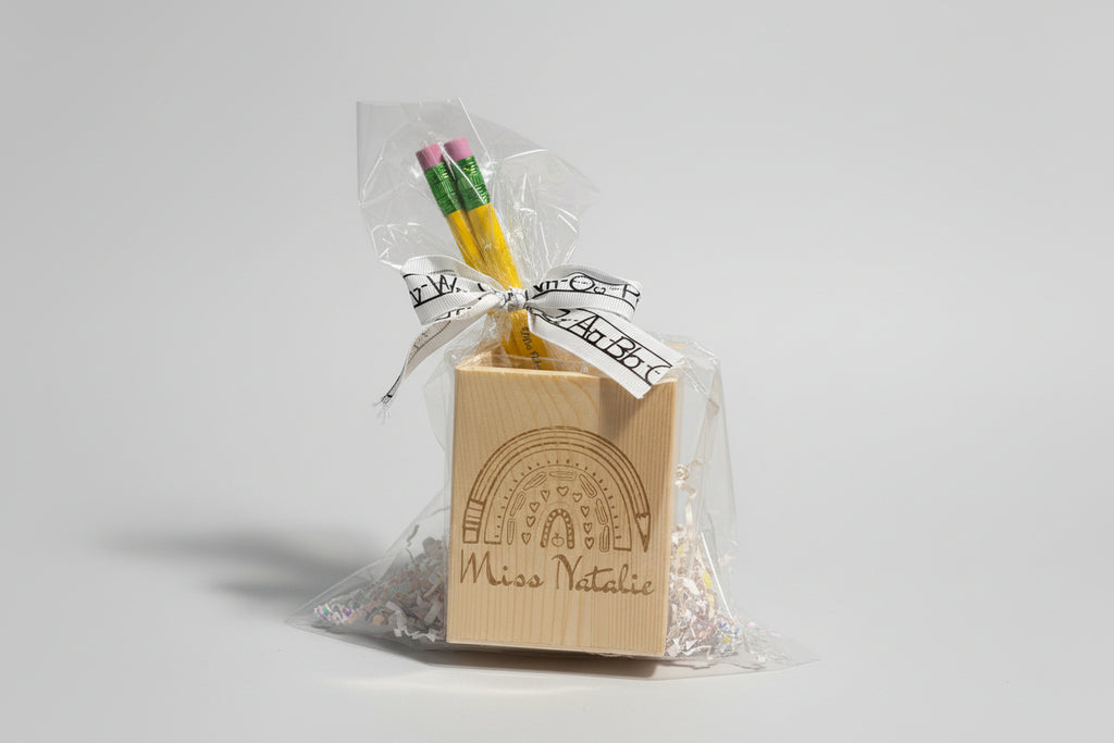 Personalized Wooden Pencil Holder Gift Set with Engraved Jumbo Pencils – Custom Teacher or Student Gift – Back to School Rainbow, Crayon or Floral Design