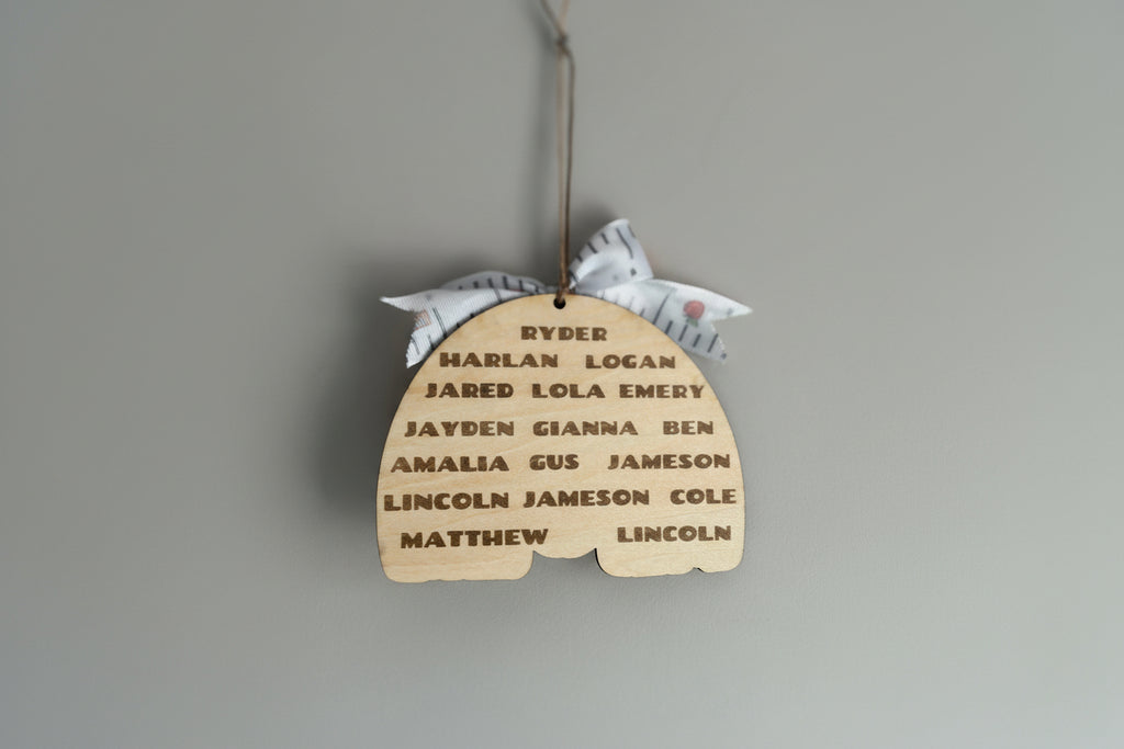 Personalized Teacher Appreciation Ornament with Rainbow – Custom Class Gift with Student Names & Year